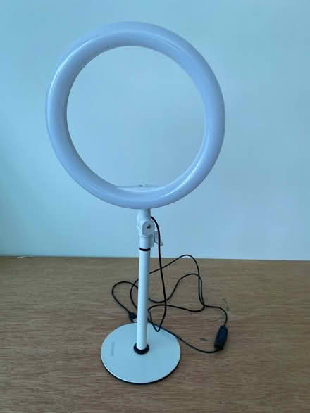 Photo of free Neewer Ring Light (Cherry Hinton, Cambridge) #1