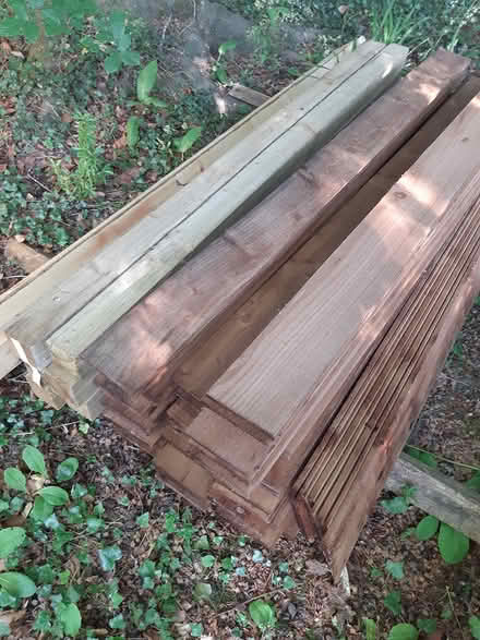 Photo of Nail gun on loan (Reigate RH2) #1