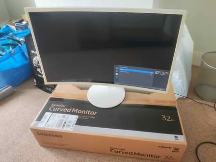 Photo of free Samsung 32" Curved Monitor (Chingford, E4) #2