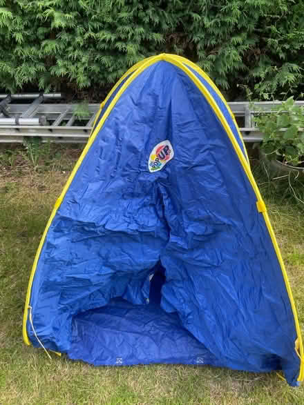 Photo of free Kids pop up tent (Thurmaston) #3