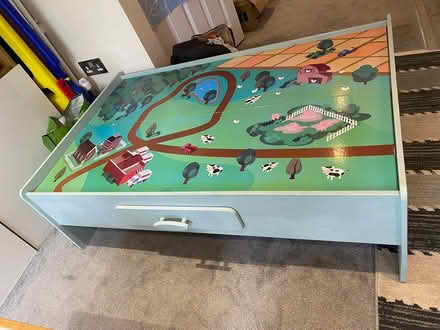Photo of free Kids play table for trains or Lego (N11 nr new Southgate stn) #2