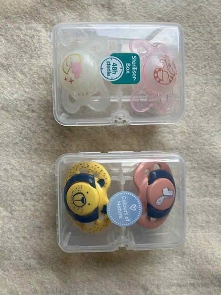 Photo of free 2x MAM and 2x Tommy Tippee dummies (Maidstone ME15) #2