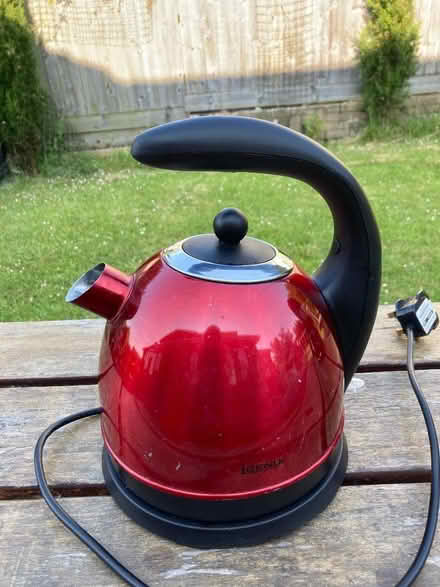 Photo of free Electric kettle and Filter Coffee machine (Hillbourne BH18) #3