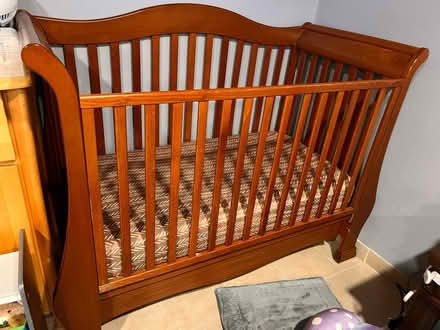 Photo of free Baby crib (South Los Ángeles) #2