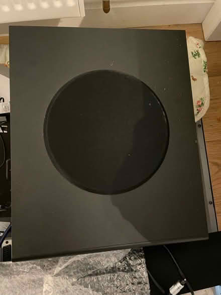 Photo of free 32” tv with home cinema sound bar (Penryn TR10) #3