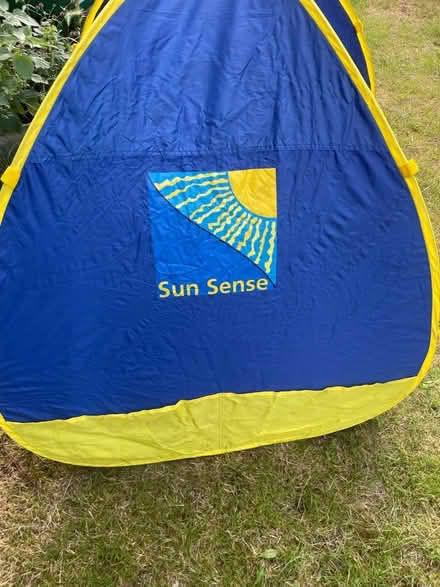 Photo of free Kids pop up tent (Thurmaston) #1