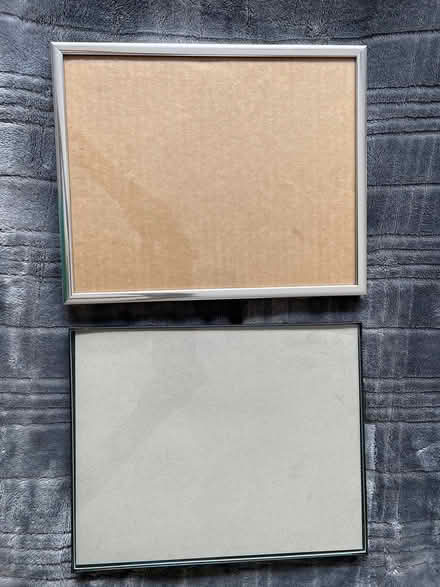 Photo of free #5 frames (Fremont Gomes area) #1