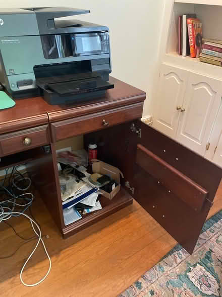 Photo of free Large wooden desk (Wesley Heights) #3