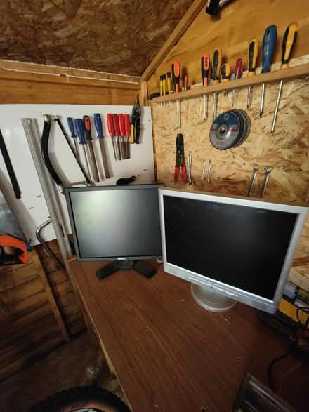 Photo of free Electronic items (M7 Salford) #1