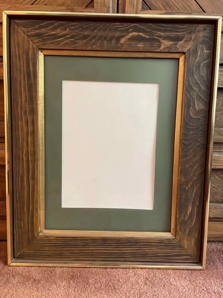 Photo of free #14 frame (Fremont Gomes area) #1