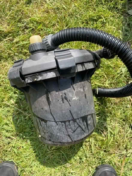 Photo of free Pond pump (PO19) #1