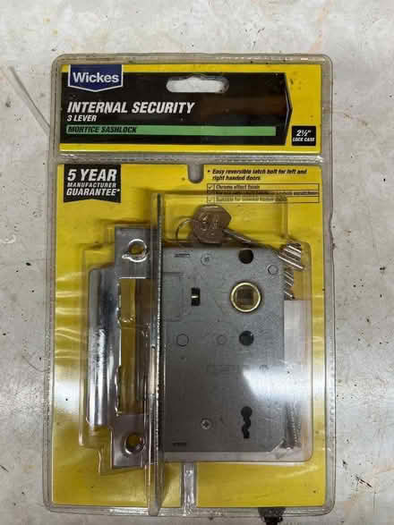 Photo of free 3 lever lock (Pudsey LS28) #1