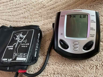 Photo of free Blood Presure Monitor (Reynolds Cirners) #1
