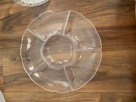 Photo of free X4 Pretty acrylic trays (Shoreham by sea) #2