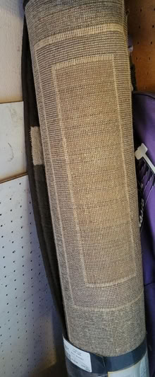 Photo of free Area rug (Union City) #1