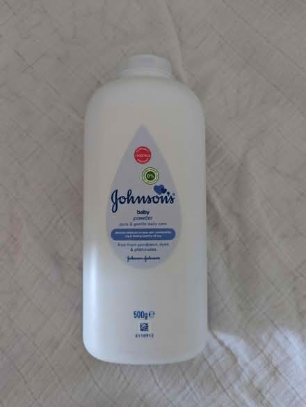 Photo of free Johnson's Baby Powder (SE25) #2