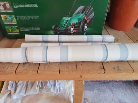 Photo of free Wall paper (Eynsham OX29) #1