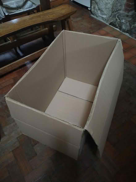 Photo of free Large cardboard box. (Tredinnick TR20) #1
