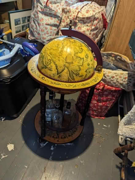 Photo of free Globe drinks holder (Killyleagh BT30) #1