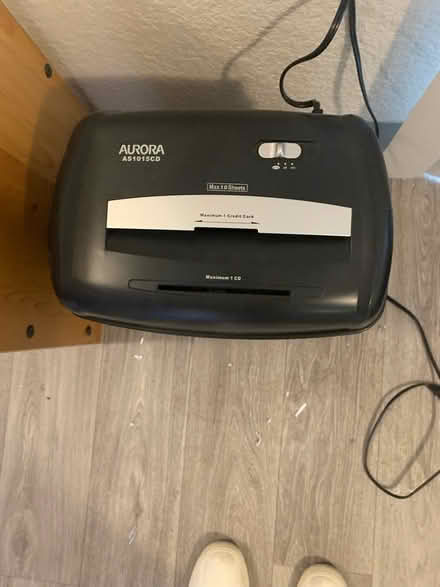 Photo of free Shredder (Near Washington Square) #2