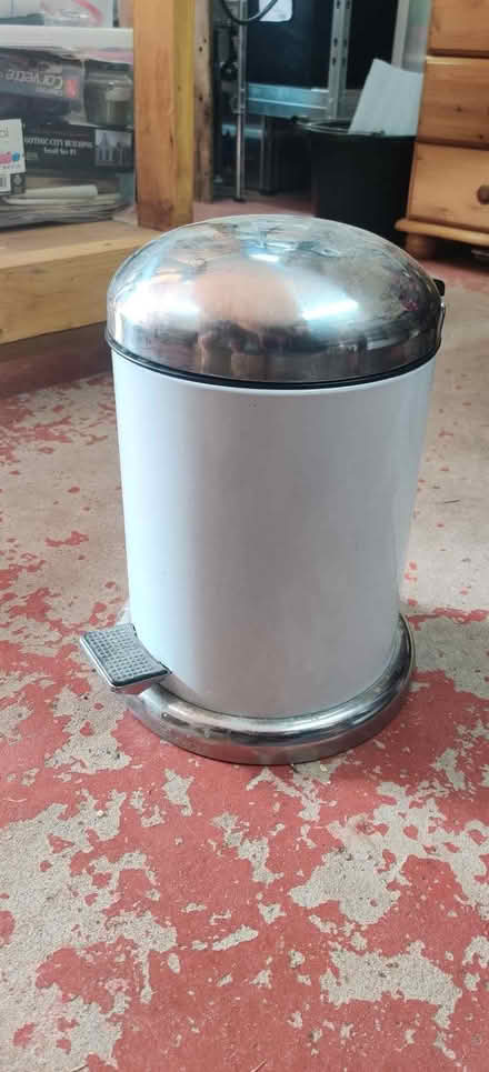 Photo of free Small white and chrome pedal bin (Barnacle CV7) #2