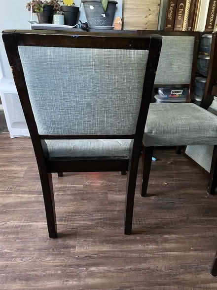 Photo of free 6 dining room chairs (Broomfield) #2