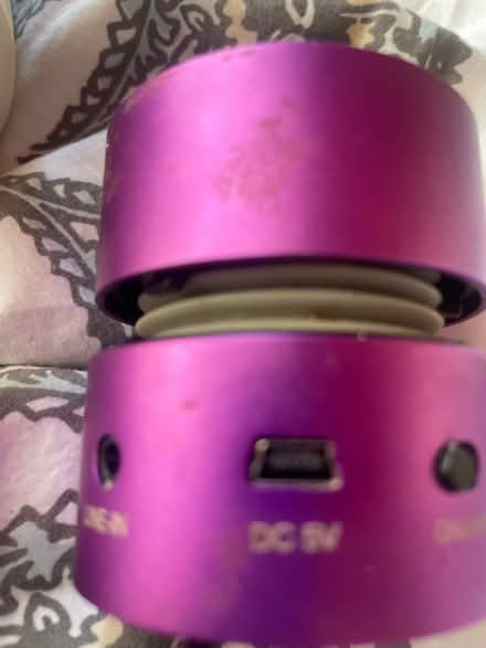 Photo of free Marware mini speaker (Mission Dolores) #2