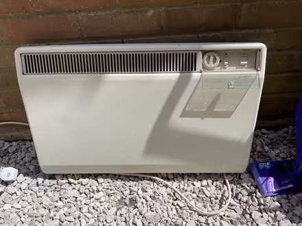 Photo of free Storage heater (Gainsborough, Ipswich, IP3) #1