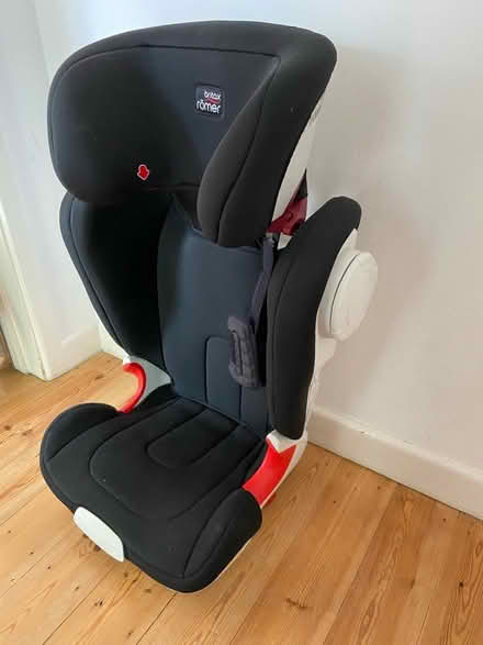 Photo of free Britax Romer Childseat (CV32 Milverton) #2
