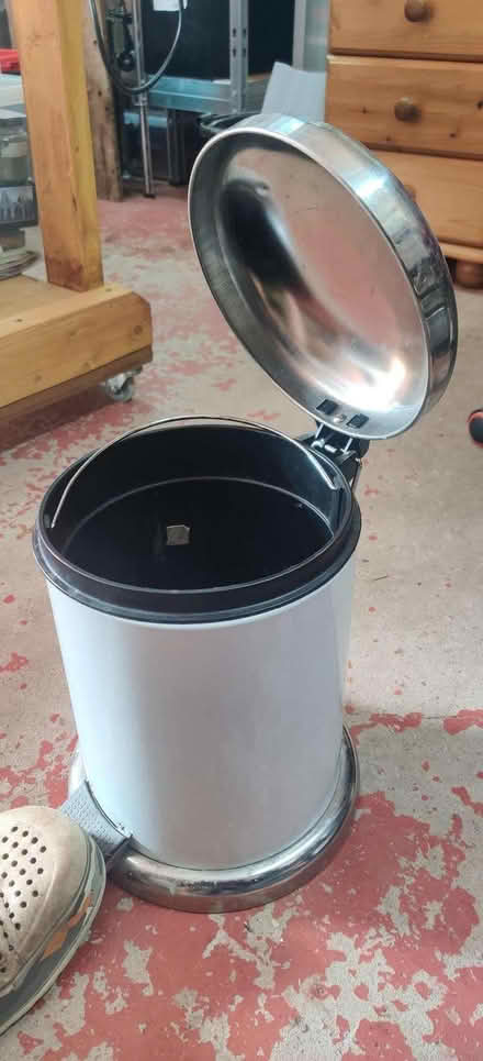 Photo of free Small white and chrome pedal bin (Barnacle CV7) #1