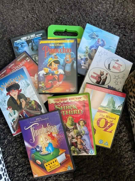 Photo of free dvds Styvechale area (Coventry) #1