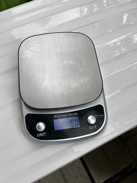 Photo of free Kitchen scale (Third line and QEW) #1