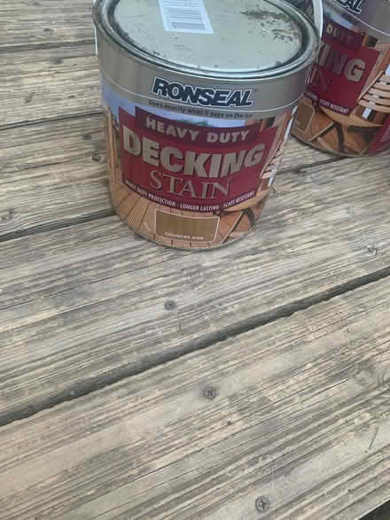 Photo of free 3 X unopened tins of decking stain (Southend on sea SS1) #2