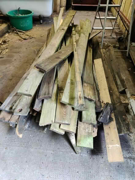 Photo of free Scrap wood for kindling (Thornhill DG3) #1