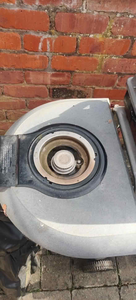 Photo of free Old Gas BBQ (Barnacle CV7) #1