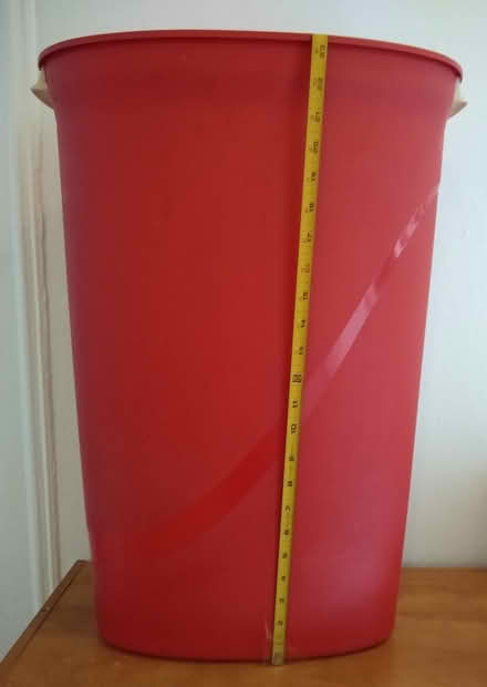Photo of free sturdy plastic containers (Ridge Blvd and 67th) #1