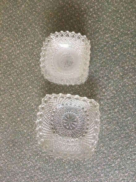 Photo of free Glass serving bowl and 6 dishes. (Humphrey's End GL6) #1