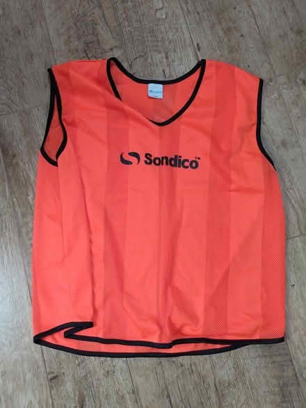 Photo of free 12 men's sports bibs (Moreton Hall BSE) #1
