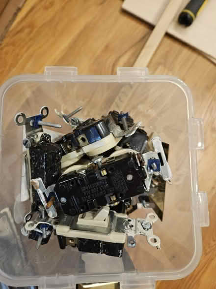 Photo of free LED bulbs and assorted electricals (Between Woodstock/Roswell) #2