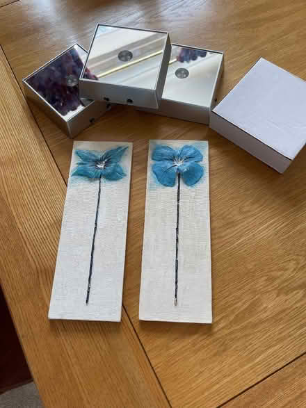 Photo of free Ornaments (Lower Penwortham PR1) #1