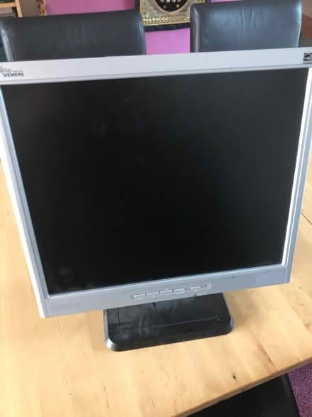 Photo of free Small (17”) Fujitsu monitor (SE26) #1
