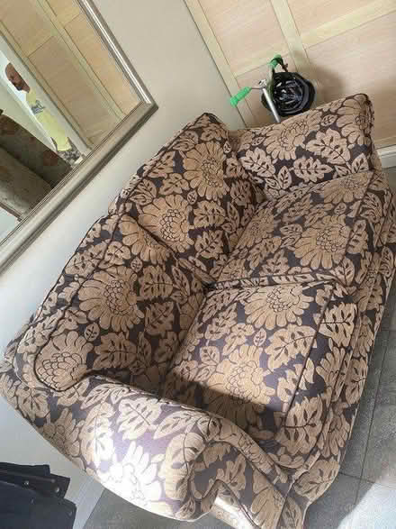 Photo of free sofa (BA2) #1