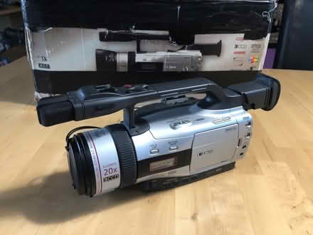 Photo of free Canon XM2 Camcorder (SE26) #1