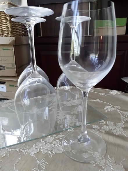 Photo of free Spiegelau glass stemware - set of 5 (Wynford) #1