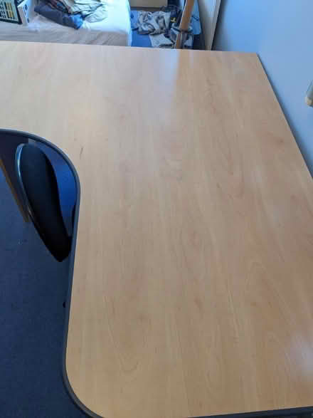 Photo of free Large desk (LE11) #2