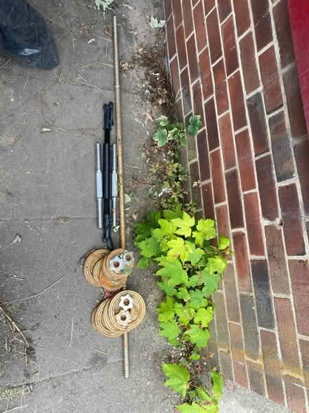 Photo of free Bars and Weights (Kearsley) #1