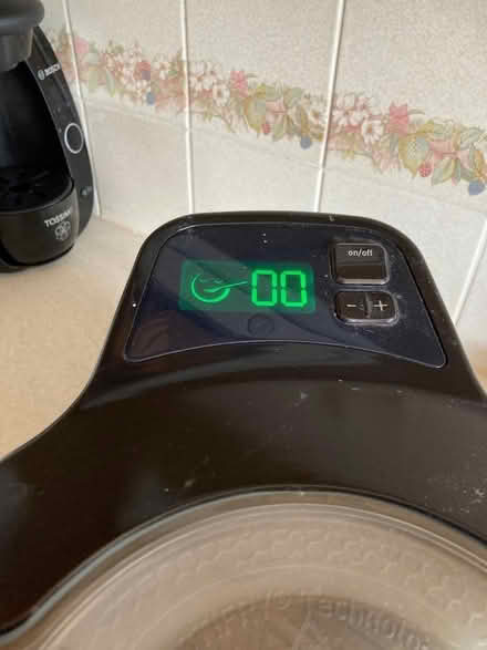 Photo of free TEFAL Actifry (Heysham LA3) #1