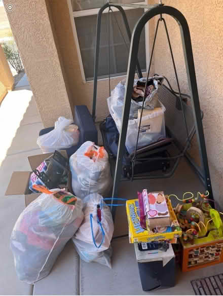 Photo of free A bunch of stuff (N Jones/215) #1