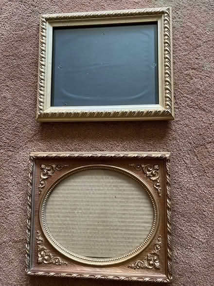 Photo of free #1 frames (Fremont Gomes area) #1