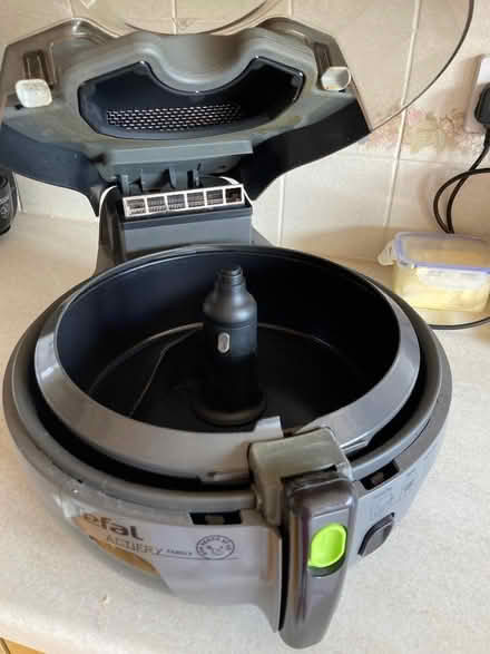 Photo of free TEFAL Actifry (Heysham LA3) #3
